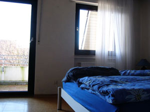 Schlafzimmer (14591 Bytes)