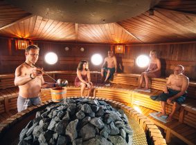 Kerzenschein-Sauna im Gezeitenland Wasser ~ Wellness