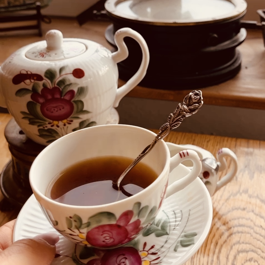 Ostfriesische Teezeremonie